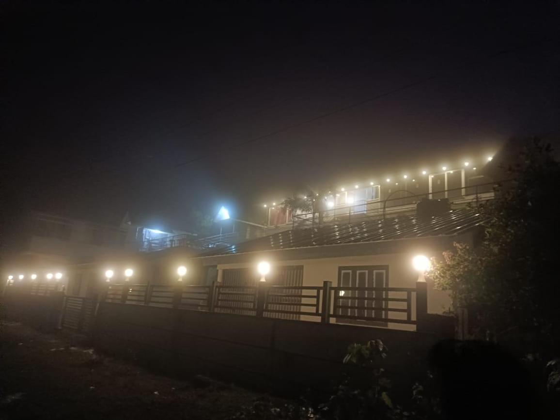 A Pousada Vagamon Lake Palace Exterior foto