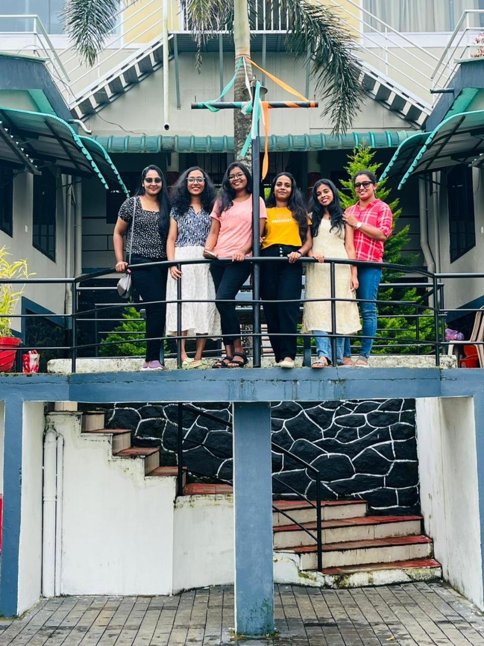 A Pousada Vagamon Lake Palace Exterior foto